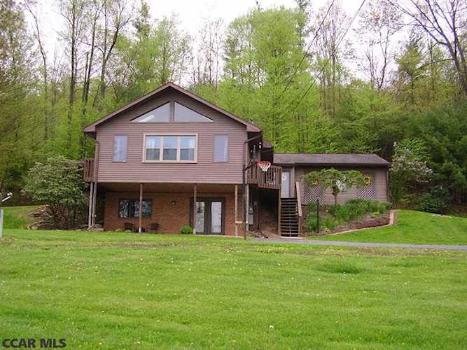 135 Coulter Lane Spring Mills, PA 16875 | home for sale | KBB Photo 1