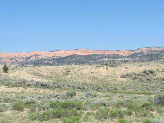 784 E Wilson CIR Hatch, UT 84735