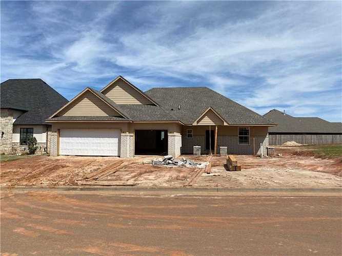 11509 NW 109th St Yukon, OK 73099