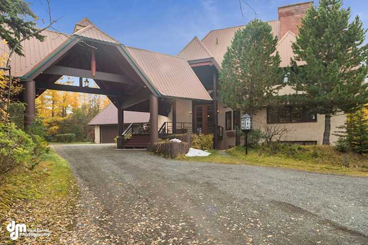 9921 Nearpoint Drive Anchorage, AK 99507