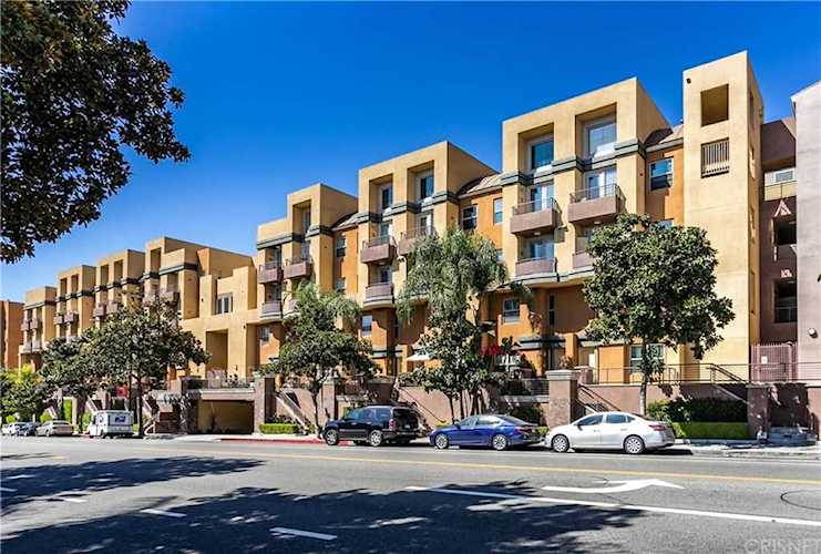 201 E Angeleno Avenue #413 Burbank, CA 91502