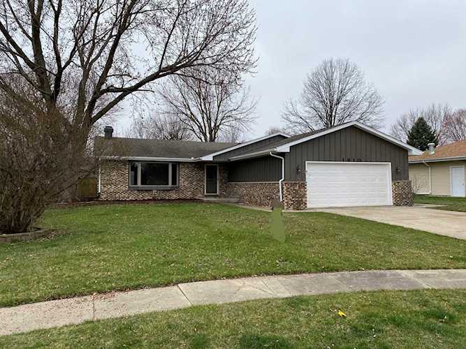 1810 Charles St Morris, IL 60450
