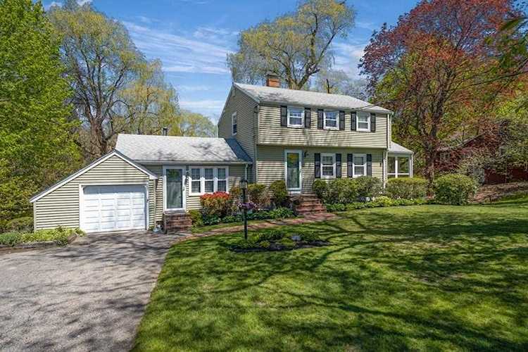 237 High St Winchester, MA 01890