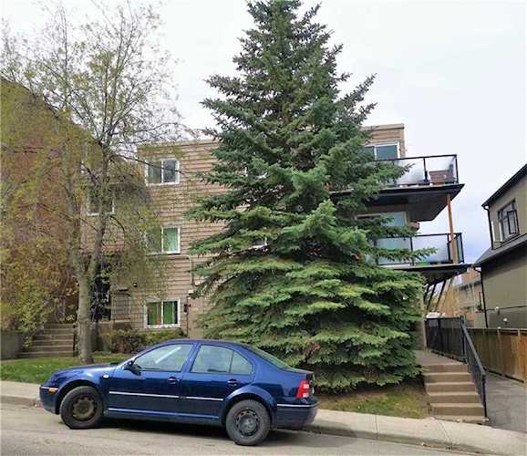 2415 14A Street SW #2 Calgary, AB T2T 3X4