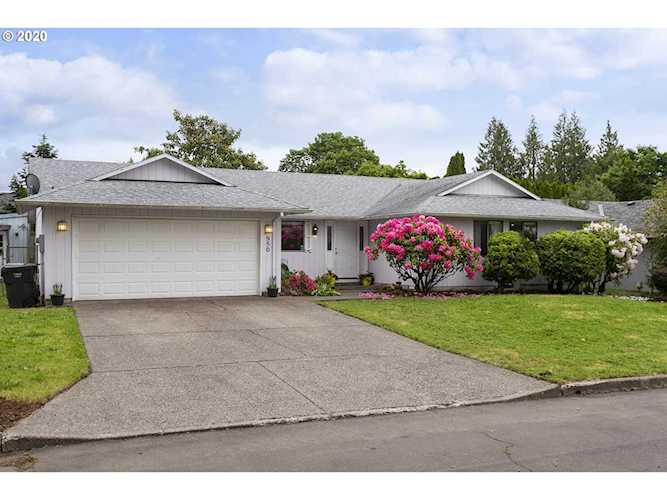 950 Rilance Ln Oregon City, OR 97045