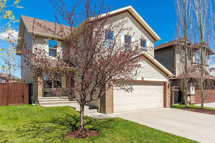 71 Drake Landing Common Okotoks, AB T1S 2M6