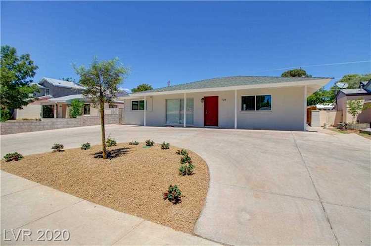 724 Eighth St Boulder City, NV 89005