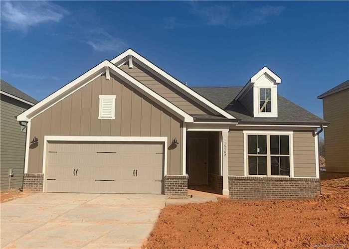 15302 Autumn Sage Dr Charlotte, NC 28278 | MLS 3558583 Photo 1