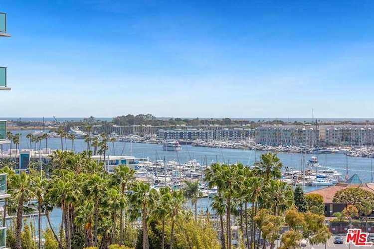 13600 Marina Pointe Drive #901 Marina Del Rey, CA 90292