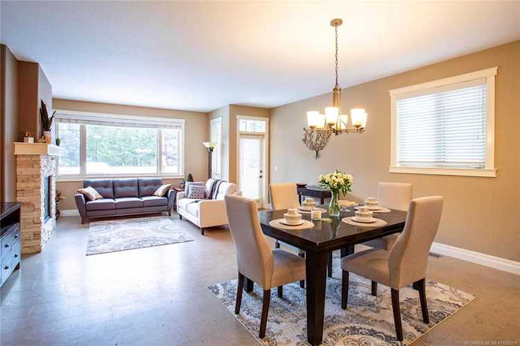 2283 Shannon Heights Crescent #14 West Kelowna, BC V4T3B9