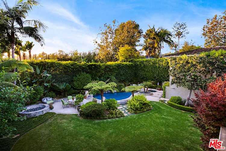 1185 Corsica Drive Pacific Palisades, CA 90272