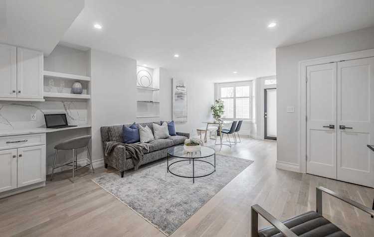 141 Arlington Street #C Boston, MA 02116