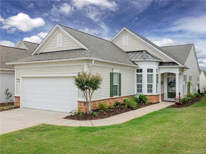 17430 Hawks View Dr Indian Land, SC 29707
