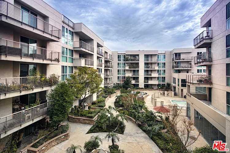 267 S San Pedro Street #305 Los Angeles, CA 90012