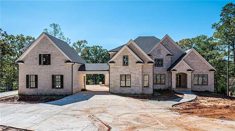 16038 Manor Club Dr Milton, GA 30004