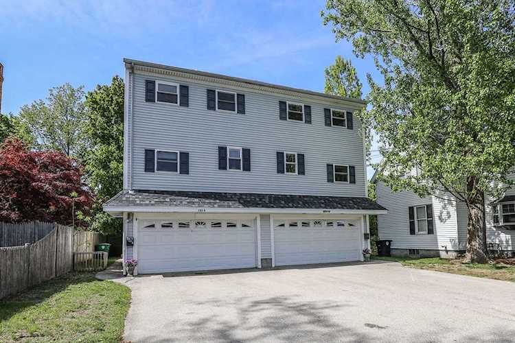 103 Blossom St #B Nashua, NH 03060