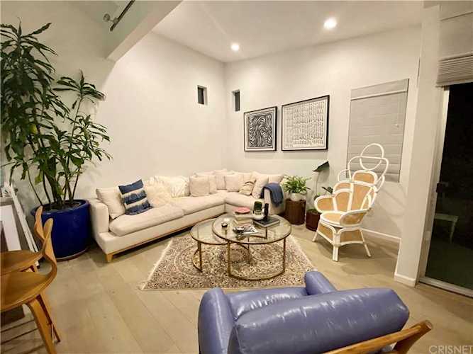 1803 16th Street #D Santa Monica, CA 90404