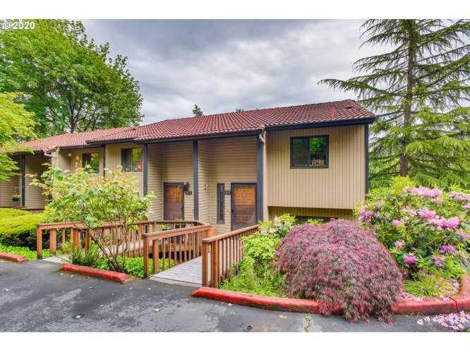 2814 Treetop Ln West Linn, OR 97068