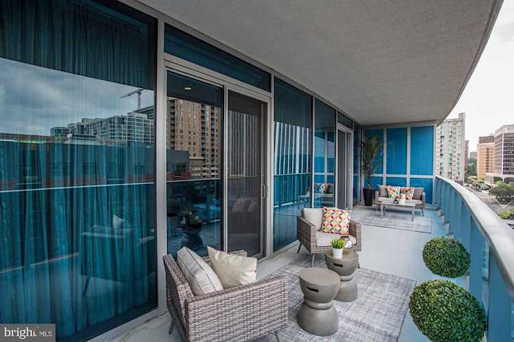 1881 Nash St #804 Arlington, VA 22209