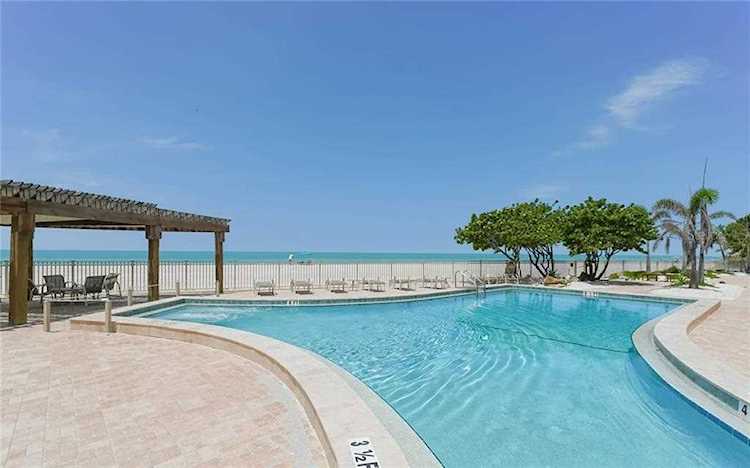 1700 Benjamin Franklin Dr #2F Sarasota, FL 34236