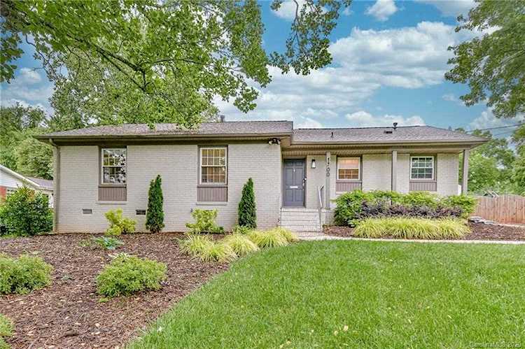 1700 Tamworth Dr Charlotte, NC 28210