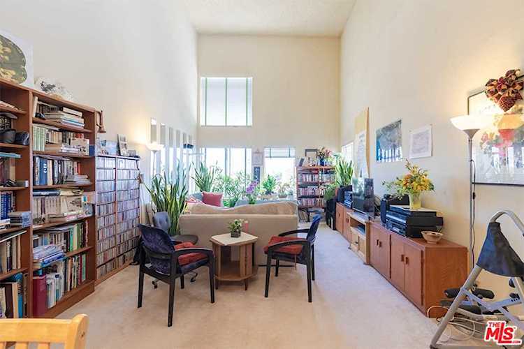 1118 Valencia Street #321 Los Angeles, CA 90015