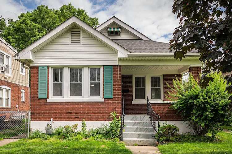 512 E Barbee Ave Louisville, KY 40217
