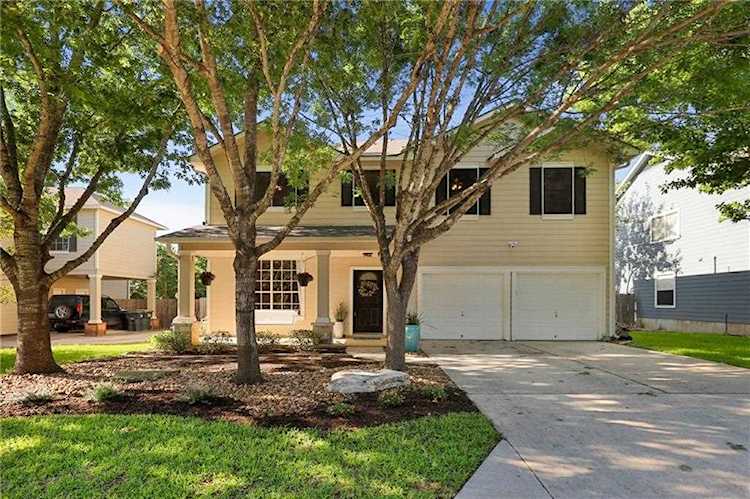 537 Somerset Rd Buda, TX 78610