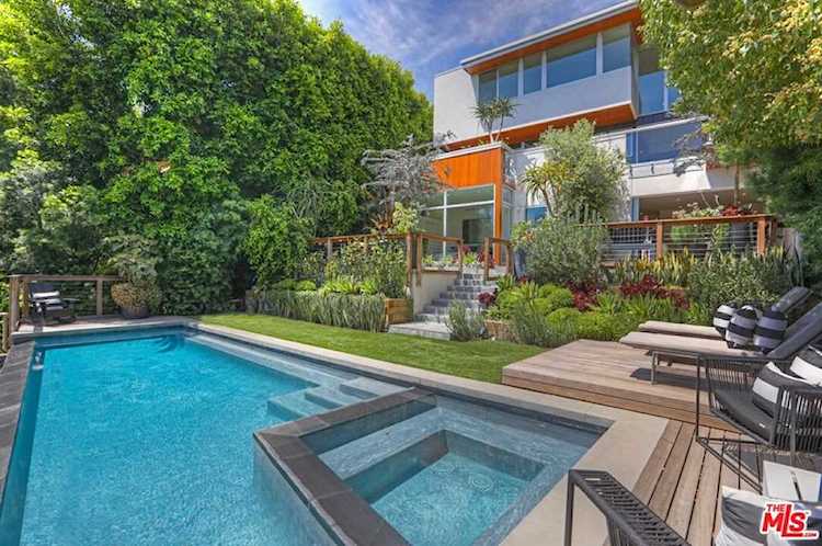 3576 Lowry Road Los Angeles, CA 90027