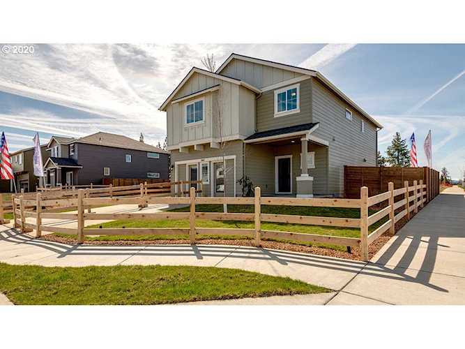 4748 NE Astronaut Ave Salem, OR 97305