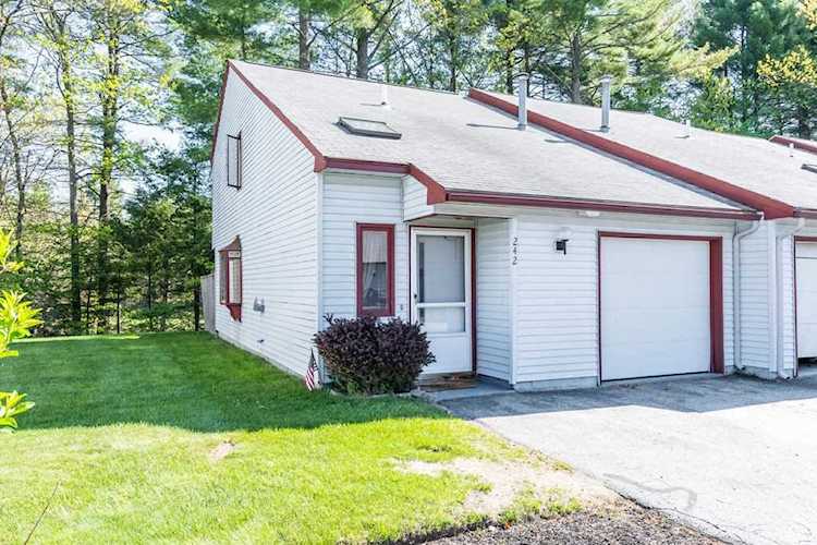242 Stonebridge Dr Nashua, NH 03063