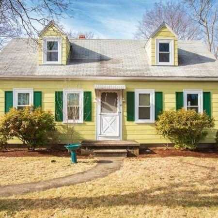 44 Pond Lane Randolph, MA 02368