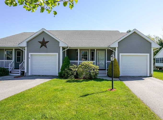 8 Concord Ct #B Webster, MA 01570