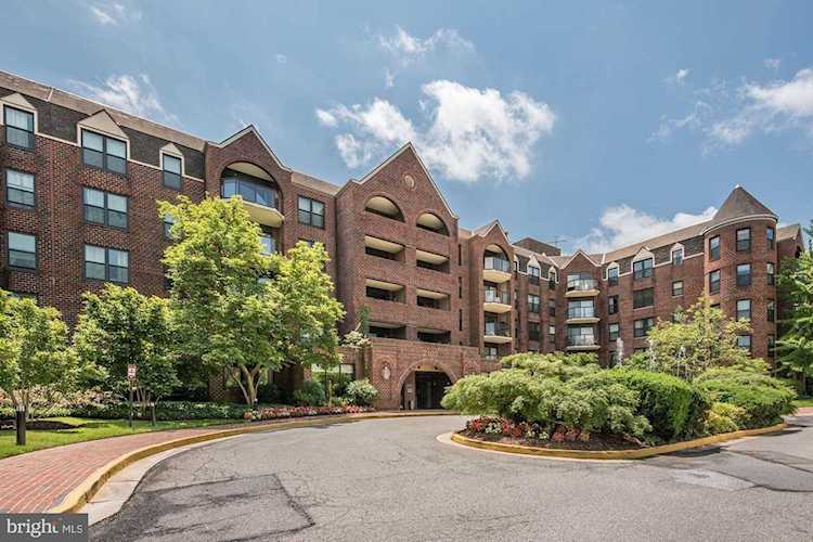 2100 Lee Hwy #223 Arlington, VA 22201