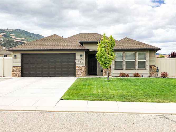 1932 E Katie Court Cedar City, UT 84721