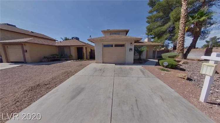 6517 Peartree Rd Las Vegas, NV 89108