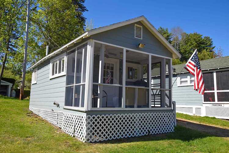 52 Glendale Place #4 Gilford, NH 03249