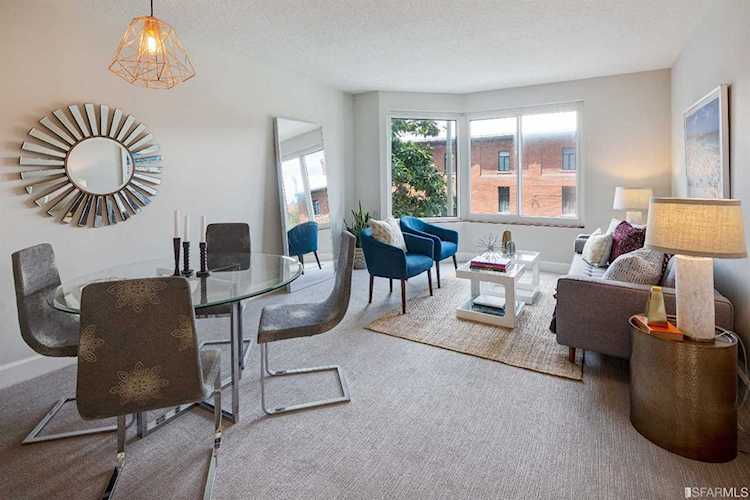 111 Chestnut Street #212 San Francisco, CA 94111