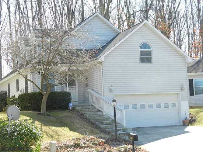 637 Benjamin Court State College, PA 16803