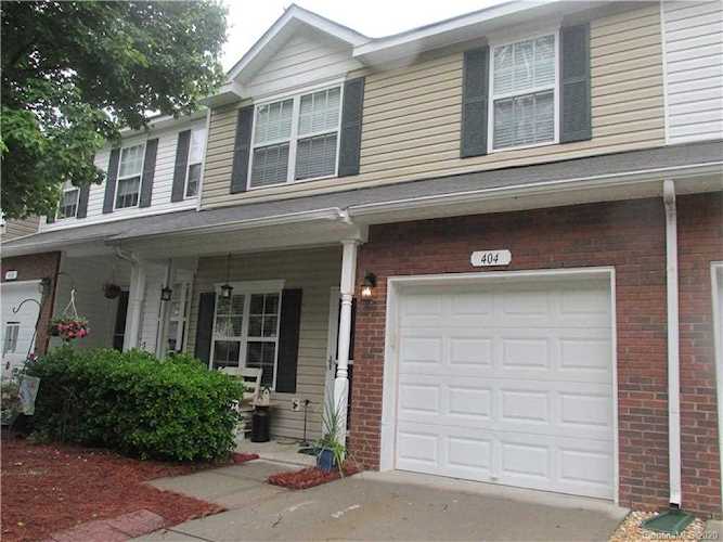 404 Delta Dr Fort Mill, SC 29715