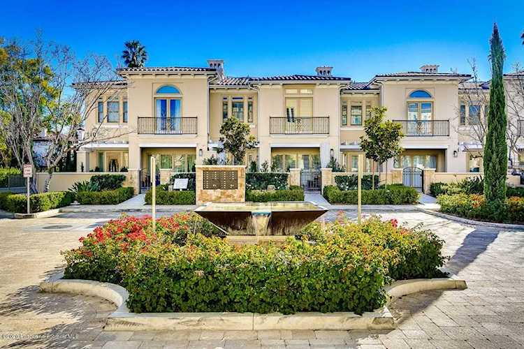112 S Orange Grove Boulevard #308 Pasadena, CA 91105