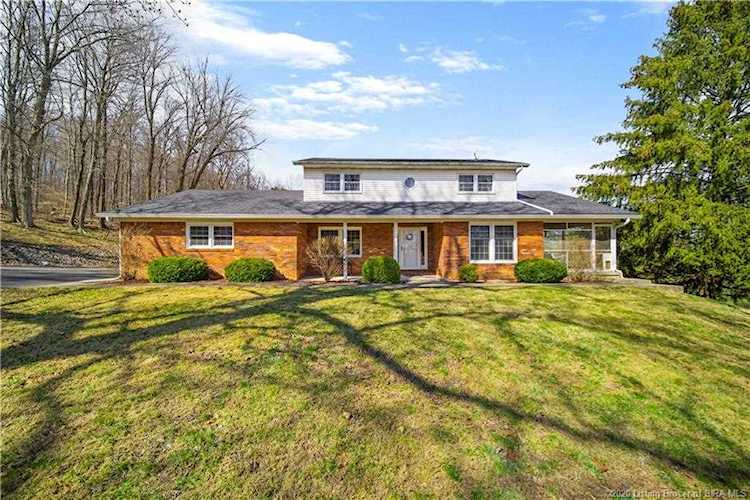 450 Hummingbird Heights SE Corydon, IN 47112