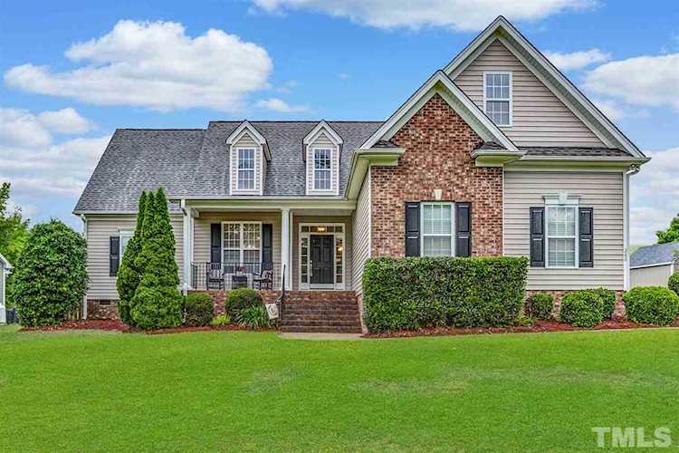 280 Dell Meadows Place Four Oaks, NC 27524