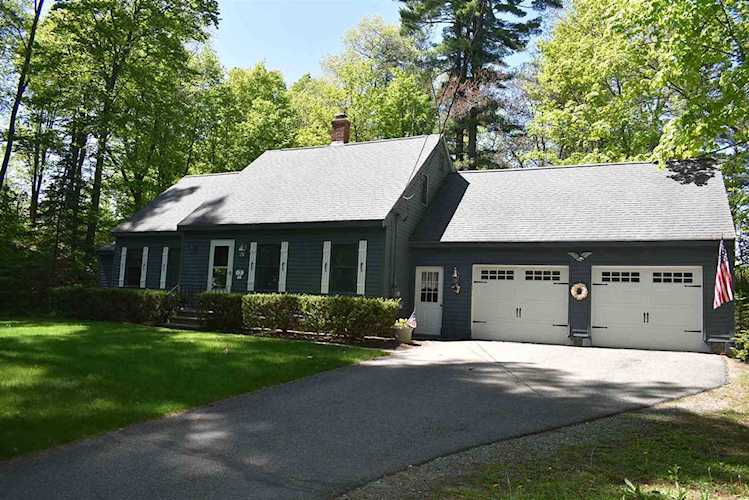 17 Barisano Way Nashua, NH 03063