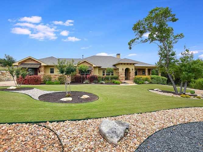 3705 Medicine Hat Leander, TX 78641
