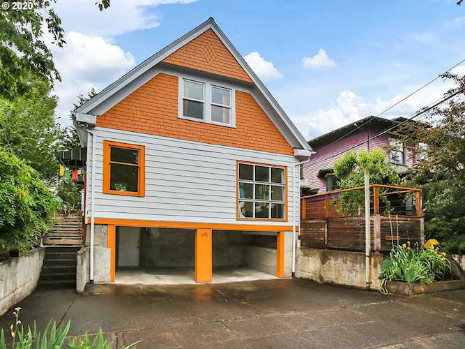 615 SE 37th Ave Portland, OR 97214