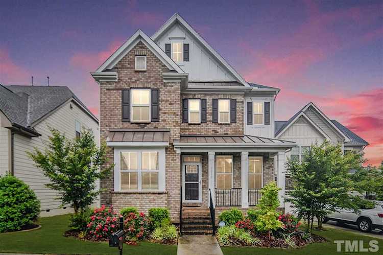 5015 Blue Jack Oak Drive Cary, NC 27519