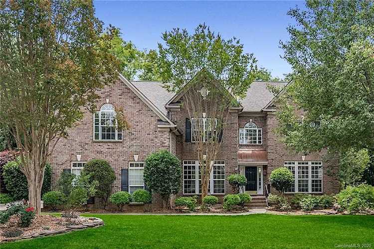 804 Carisbrooke Ln Waxhaw, NC 28173