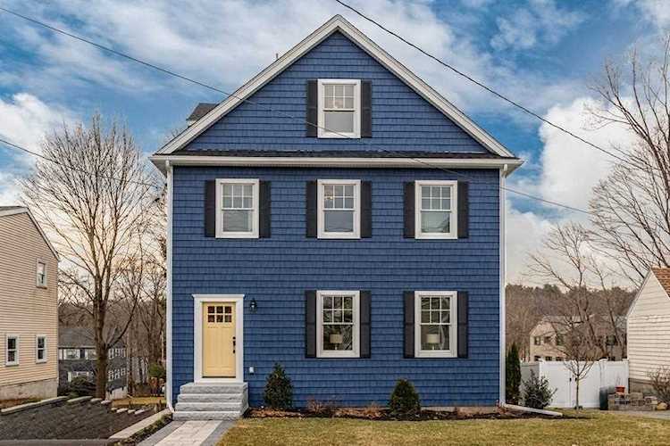 30 Farrow Street Winchester, MA 01890