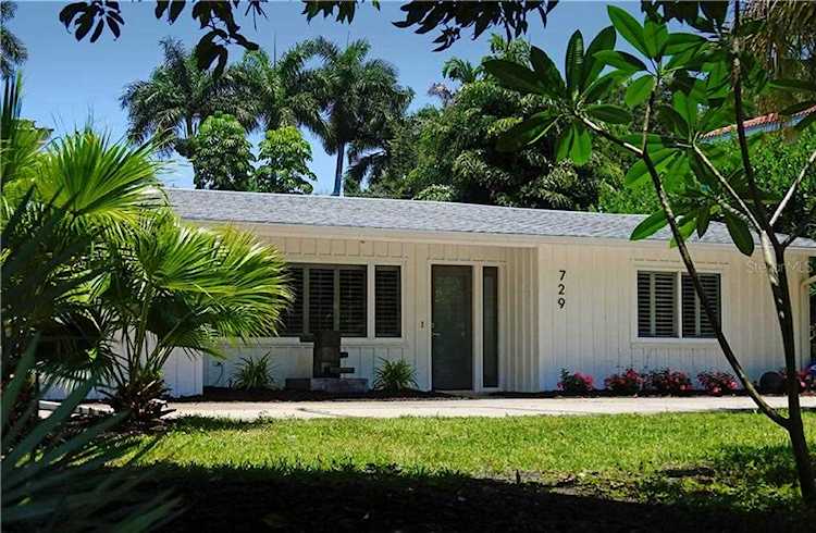 729 Indian Beach CIRCLE Sarasota, FL 34234